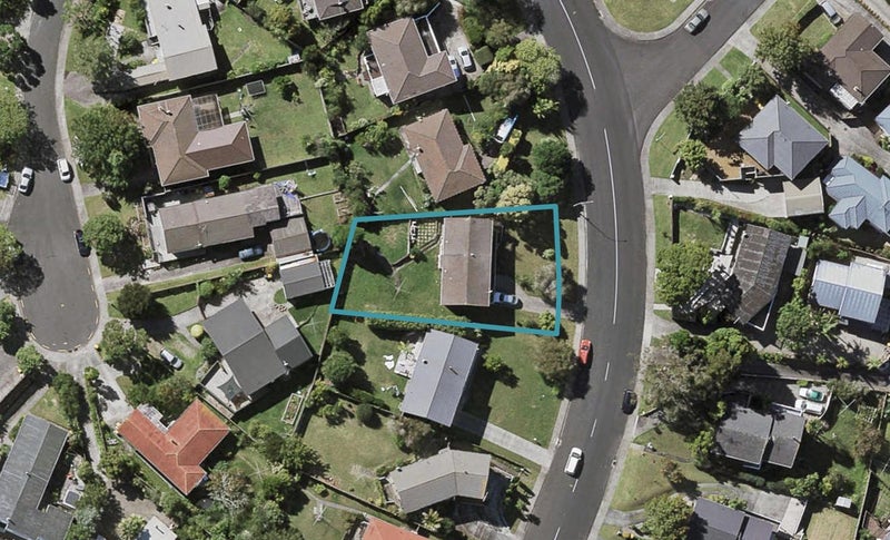 38 Juniper Road, Sunnynook, Auckland - Carousel 1