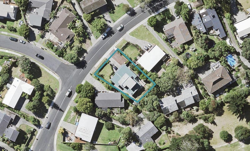 48 Saddleback Rise, Murrays Bay, Auckland - Carousel 1