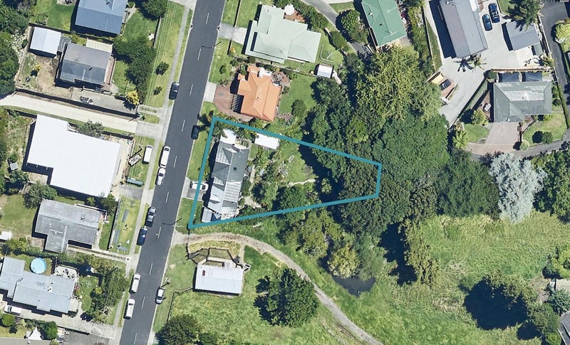 122C Darraghs Road, Brookfield, Tauranga - Carousel 1