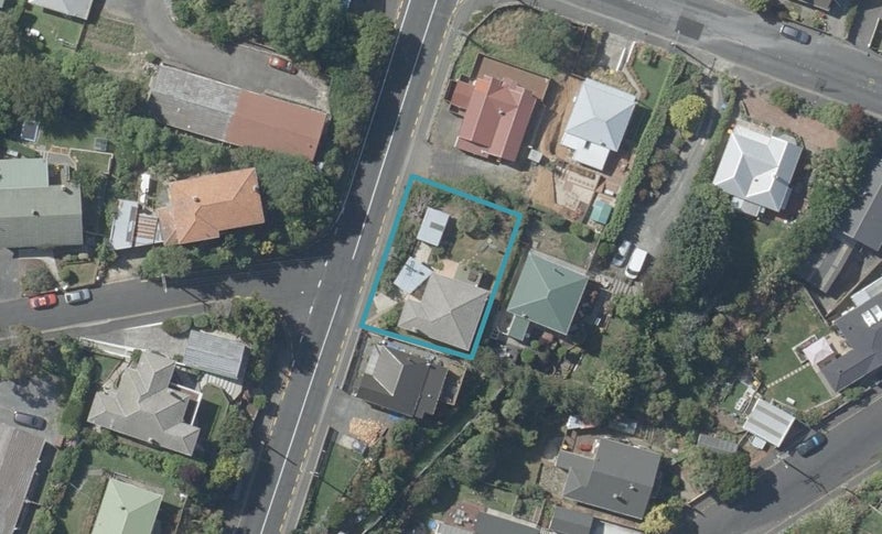 69 Glenpark Avenue, Mornington, Dunedin - Carousel 1