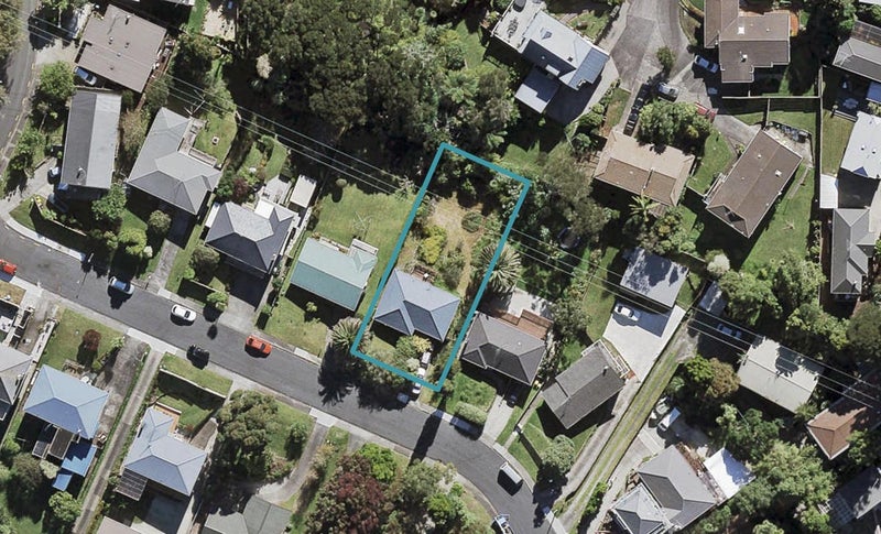 22 Camelot Place, Glenfield, Auckland - Carousel 1