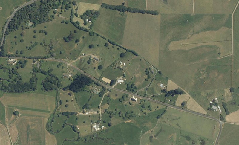 732 Grove Road, Karamu, Hamilton - Carousel 1