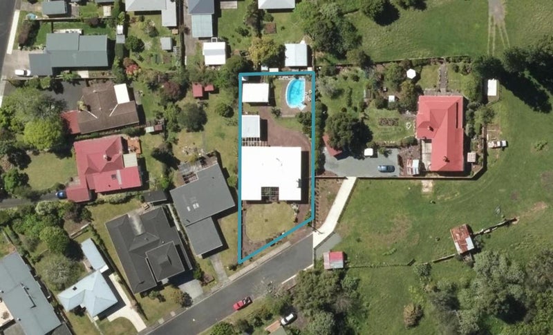 12 Huia Street, Whau Valley, Whangarei - Carousel 1