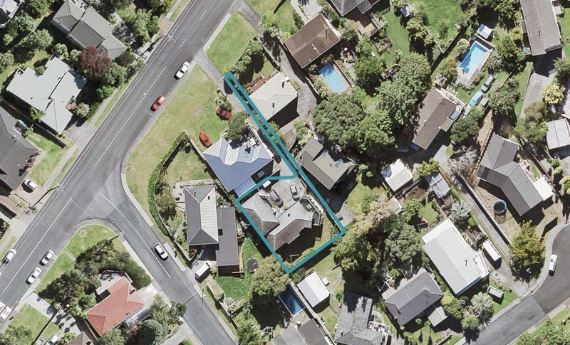 28A Avonleigh Road, Green Bay, Auckland - Carousel 1