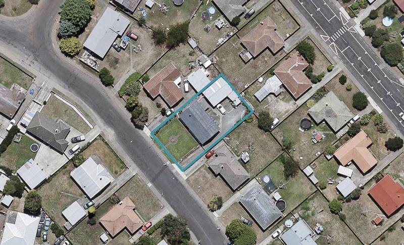 34 Liverpool Crescent, Flaxmere, Hastings - Carousel 1