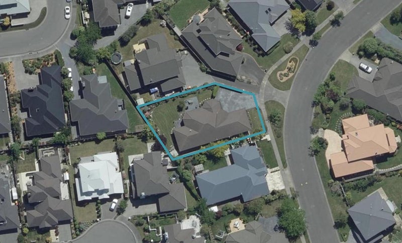 12 Caroline Way, Northwood, Christchurch - Carousel 1