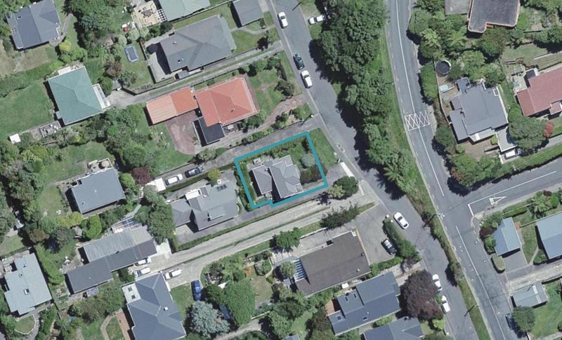7 Cornford Street, Karori, Wellington - Carousel 1