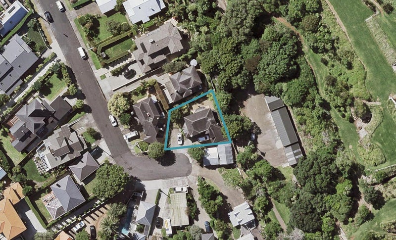 35 Jubilee Avenue, Devonport, Auckland - Carousel 1