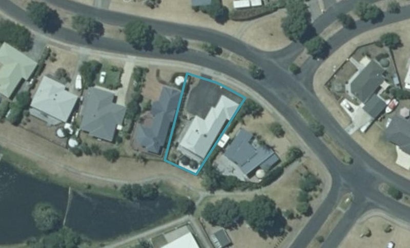 22 Charles Green Drive, Cooks Beach, Whitianga - Carousel 1