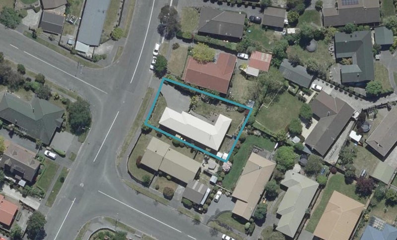 254 Queenspark Drive, Parklands, Christchurch - Carousel 1