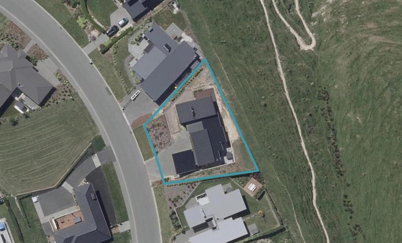 10 Rock Hill Drive, Kennedys Bush, Christchurch - Carousel 1