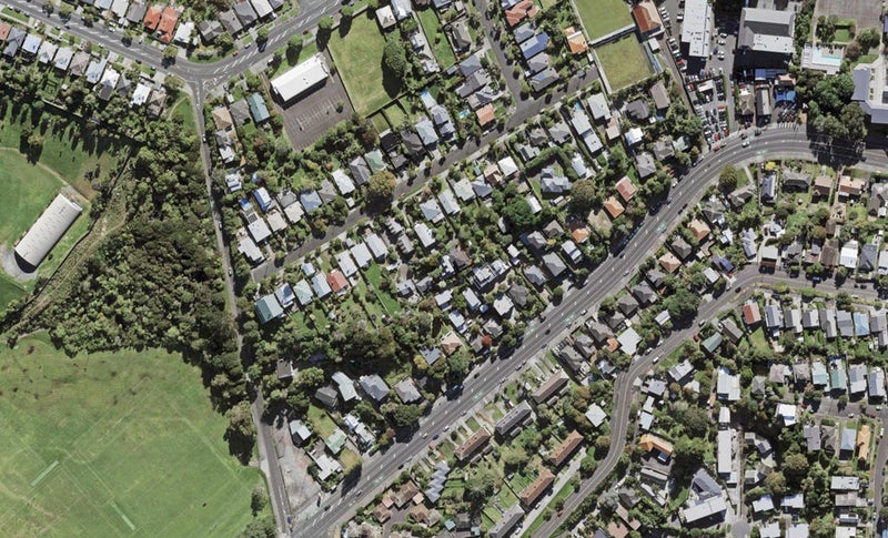 24A Sefton Avenue, Grey Lynn, Auckland - Carousel 1