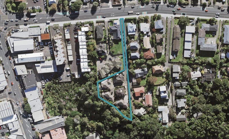 2/258 Onewa Road, Birkenhead, Auckland - Carousel 1