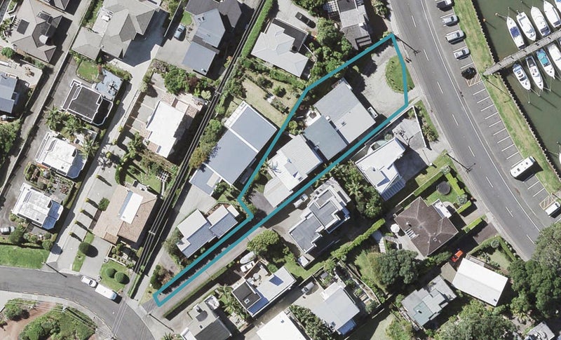 1/12 Inga Road, Milford, Auckland - Carousel 1