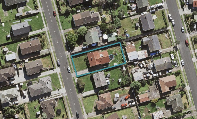 56 Valiant Street, Mangere, Auckland - Carousel 1