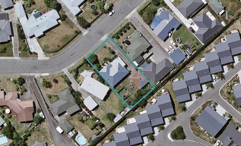 713 Maxville Drive, Parkvale, Hastings - Carousel 1