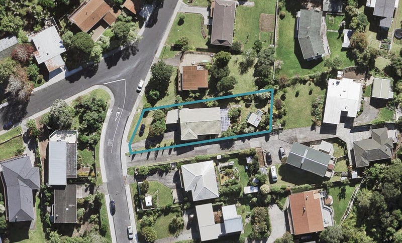 2 Arcadia Crescent, Bayview, Auckland - Carousel 1