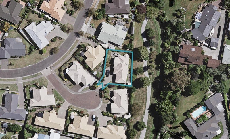 9 Sloane Place, Taradale, Napier - Carousel 1