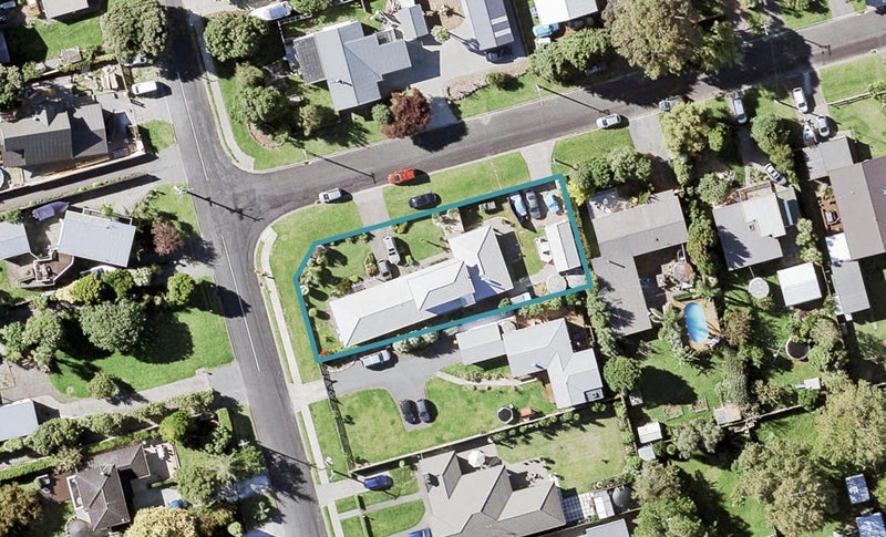 1 First View Avenue, Beachlands, Auckland - Carousel 1