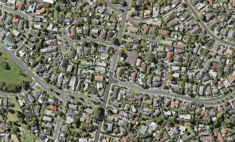2/55 Glenmore Road, Sunnyhills, Auckland - Carousel 1