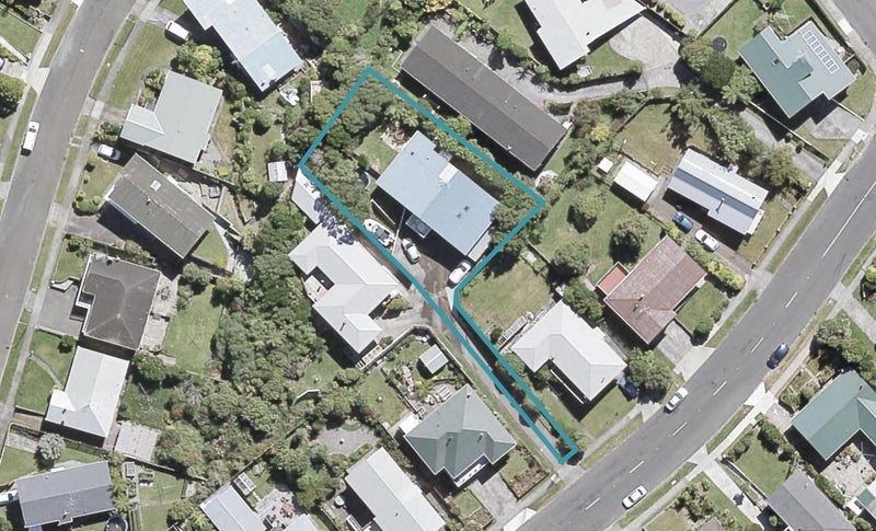 22 Oakleigh Street, Maungaraki, Lower Hutt - Carousel 1