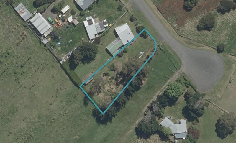 100 Beach Road, Long Beach, Port Chalmers - Carousel 1