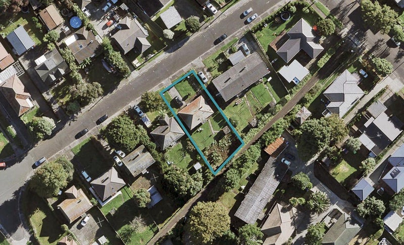24 Preston Avenue, Mount Albert, Auckland - Carousel 1