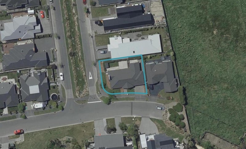 49A Pentonville Close, Westmorland, Christchurch - Carousel 1