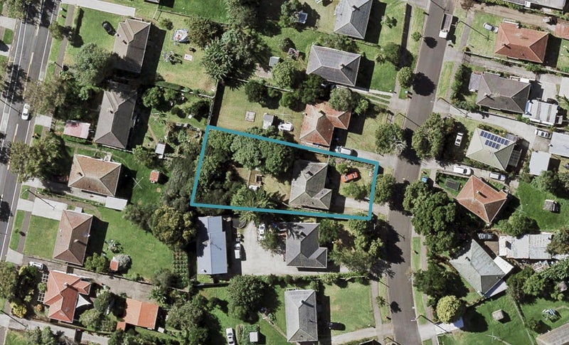 47 Kawiti Avenue, Point England, Auckland - Carousel 1