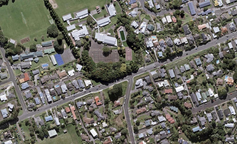 400 Devon Street West, Lynmouth, New Plymouth - Carousel 1