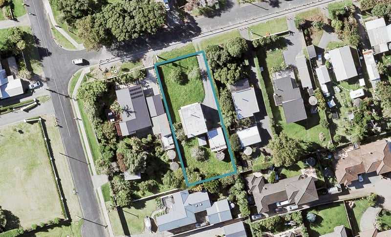 3 Second View Avenue, Beachlands, Auckland - Carousel 1