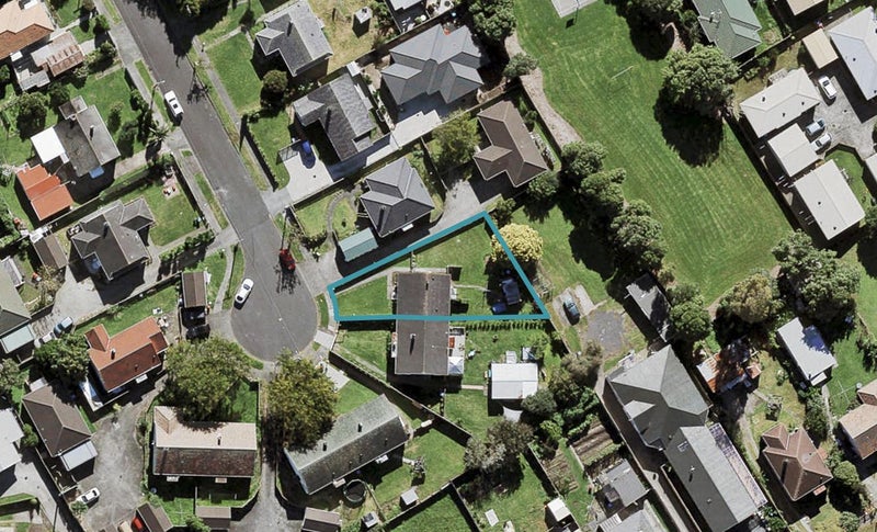 10 Naumai Street, Avondale, Auckland - Carousel 1