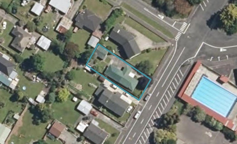 30 Albert Street, Pahiatua - Carousel 1