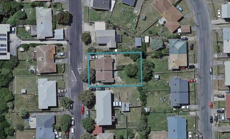 51 Raukawa Street, Strathmore Park, Wellington - Carousel 1