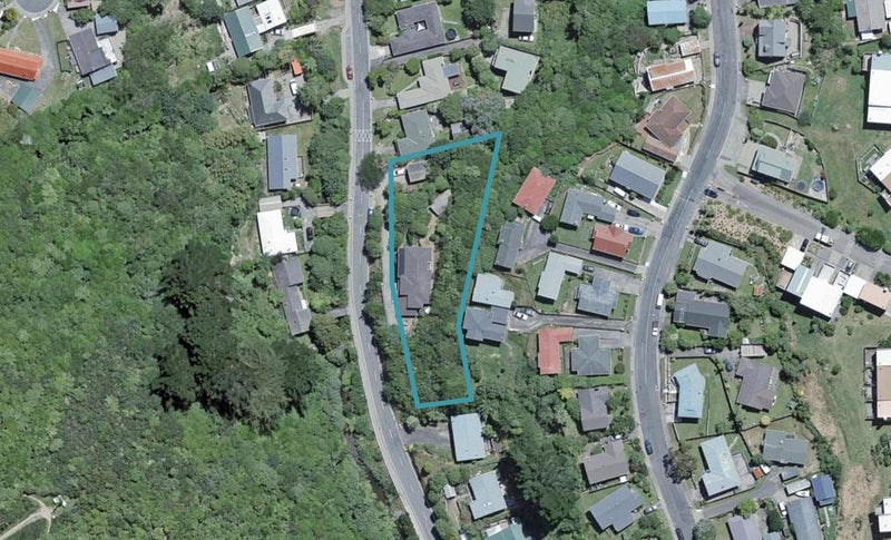 97 South Karori Road, Karori, Wellington - Carousel 1