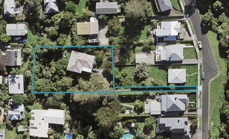 57 Huka Road, Birkenhead, Auckland - Carousel 1