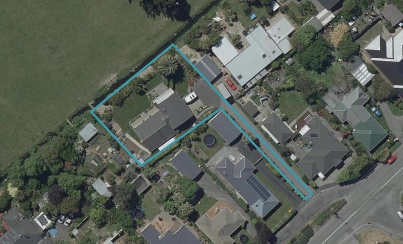 408 Cashmere Road, Westmorland, Christchurch - Carousel 1