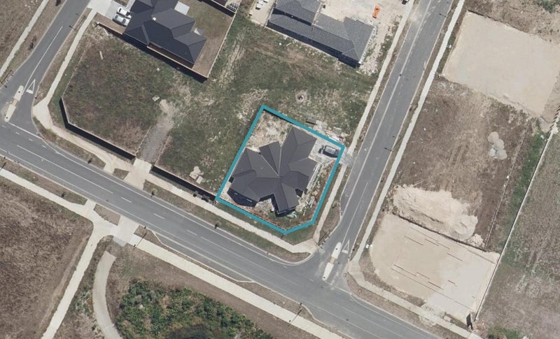 1 Paiaka Place, Rototuna North, Hamilton - Carousel 1
