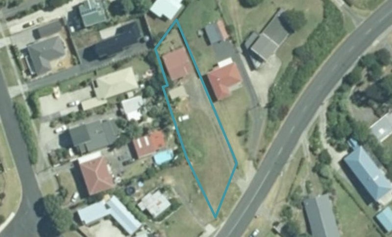 39 Wainui Road, Raglan, Raglan - Carousel 1