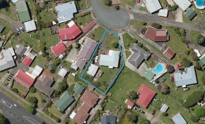 16 Hawea Place, Tikipunga, Whangarei - Carousel 1