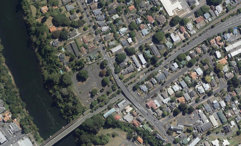 192A River Road, Claudelands, Hamilton - Carousel 1