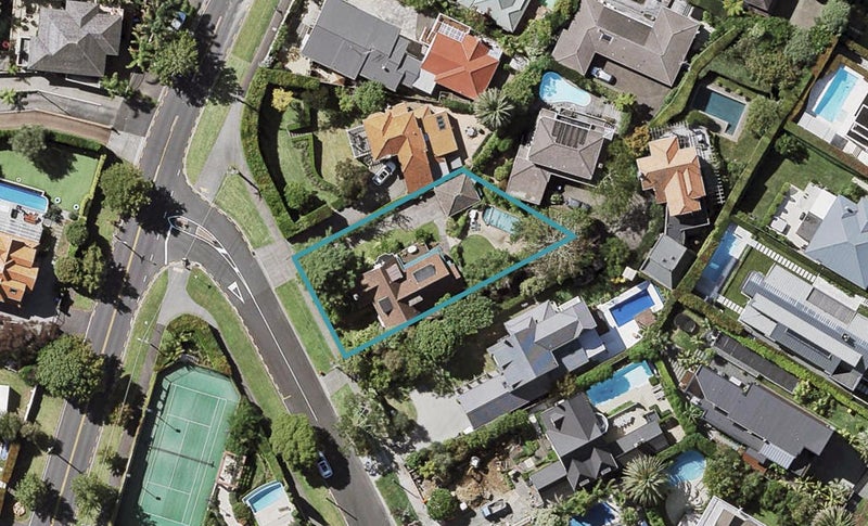 4 Dudley Road, Mission Bay, Auckland - Carousel 1