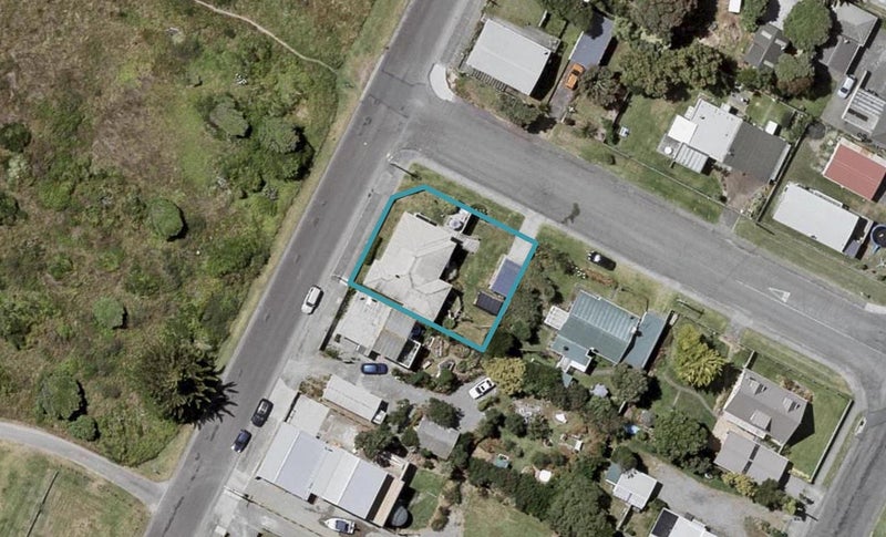 26 Marine Parade, Otaki Beach, Otaki - Carousel 1
