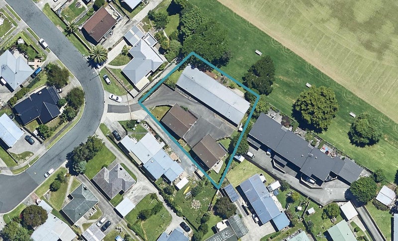 12D Oriana Crescent, Bellevue, Tauranga - Carousel 1