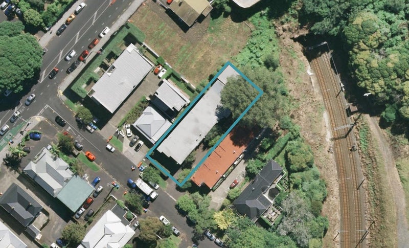 9/2 Cowie Street, Newmarket, Auckland - Carousel 1
