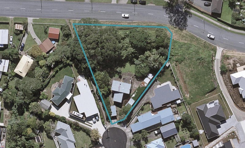 20 Raniera Street, Glen Avon, New Plymouth - Carousel 1