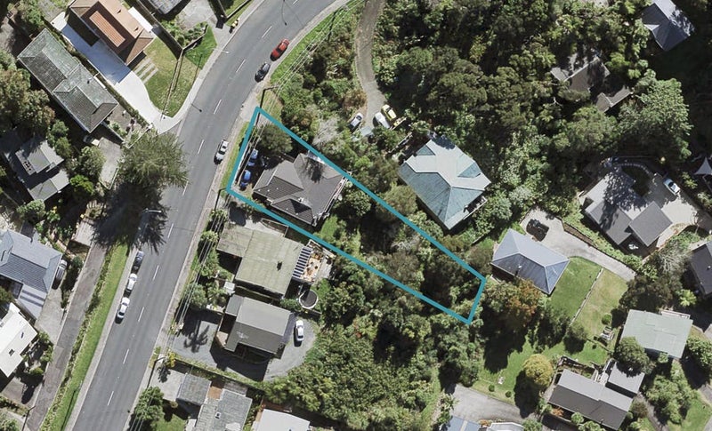 74 Manuka Road, Glenfield, Auckland - Carousel 1