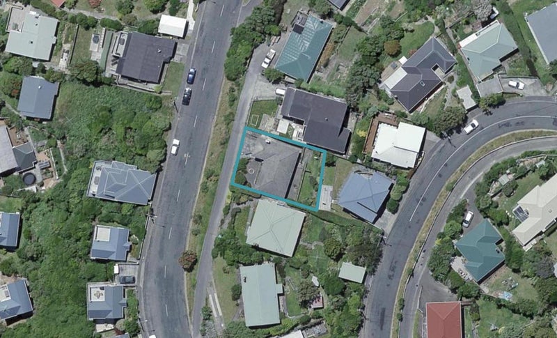136 Pembroke Road, Wilton, Wellington - Carousel 1
