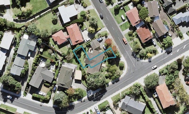 35C Sealy Road, Torbay, Auckland - Carousel 1