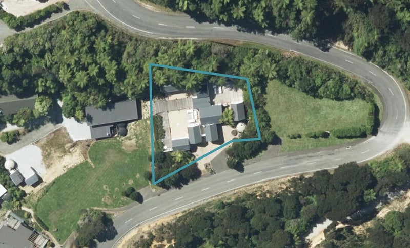 1315 Abel Tasman Drive, Tata Beach - Carousel 1